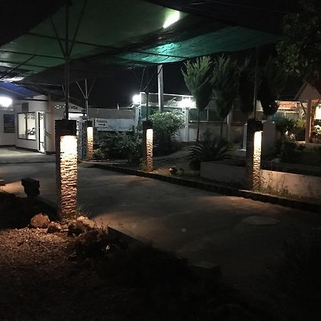 Sunshine Guesthouse Mae Sot Eksteriør bilde