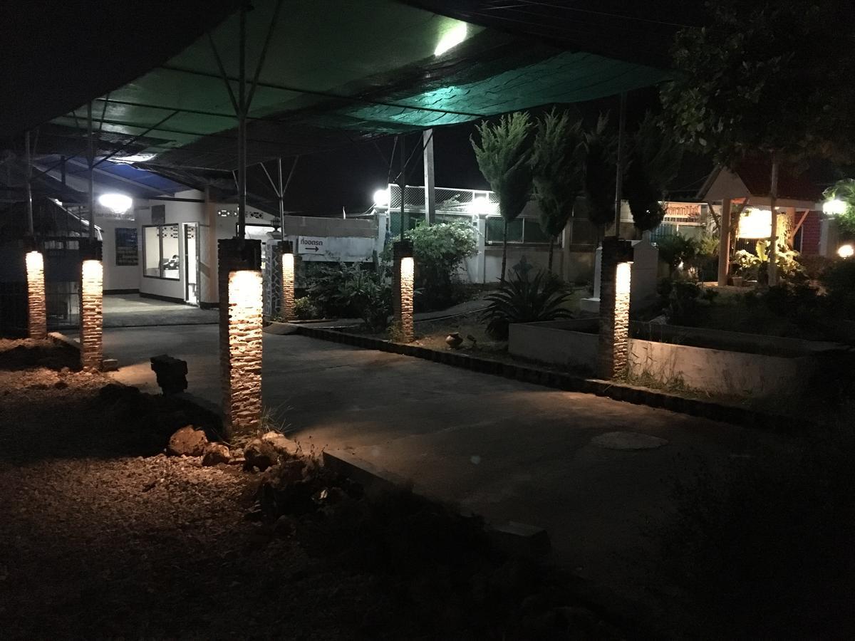 Sunshine Guesthouse Mae Sot Eksteriør bilde